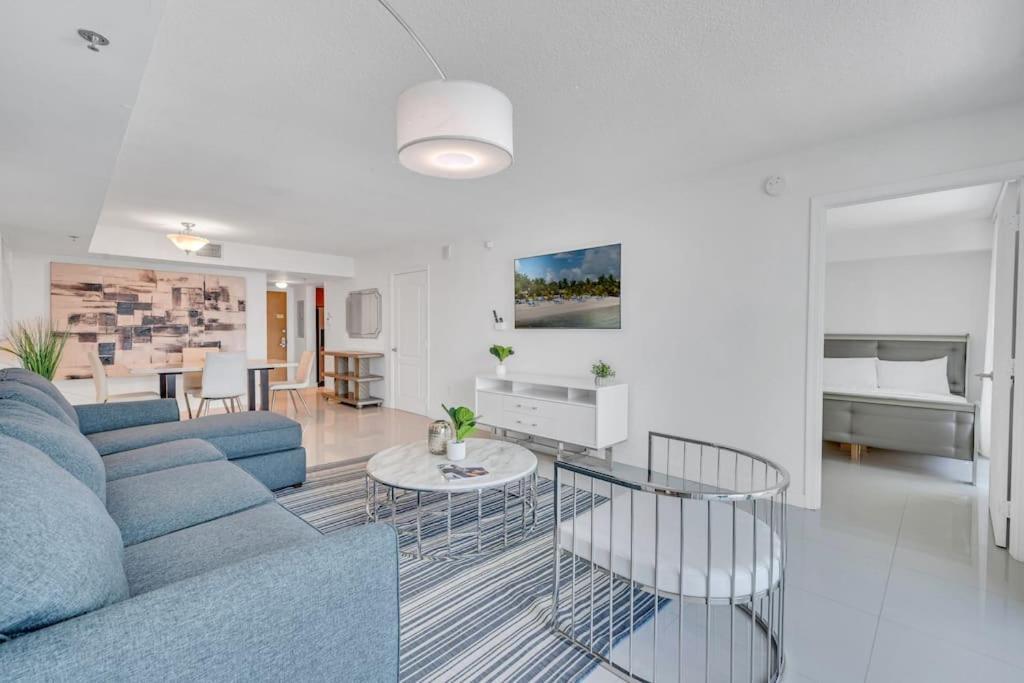 Appartamento Luxurious Private Unit With Parking Miami
